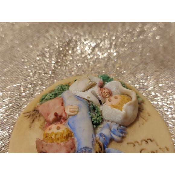Vintage La Berge Mary, Baby Jesus Nativity Christmas Ornament 1988 Clay Handmade - Picture 5 of 8